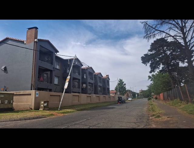 2 BEDROOM APARTMENT FOR SALE IN TOWERBY